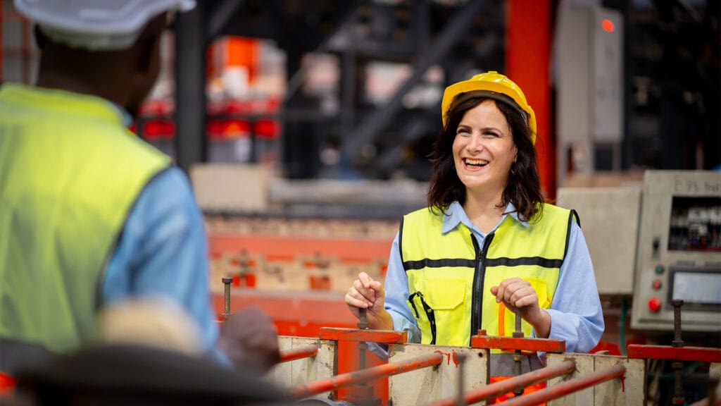 Помощник в Строителството